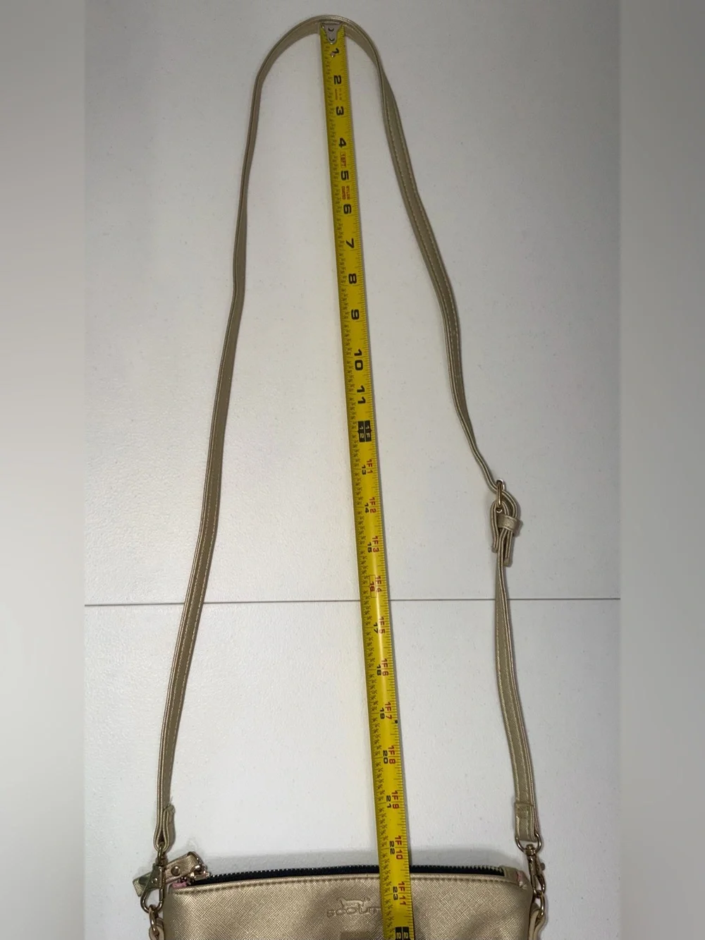 Scout crossbody bag